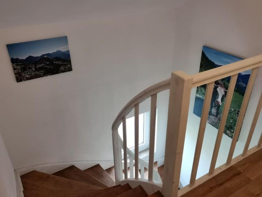 Wohnung Mit Ausblick Im Allgaeu Mit 2 Schlafzimmern Marktoberdorf Esterno foto